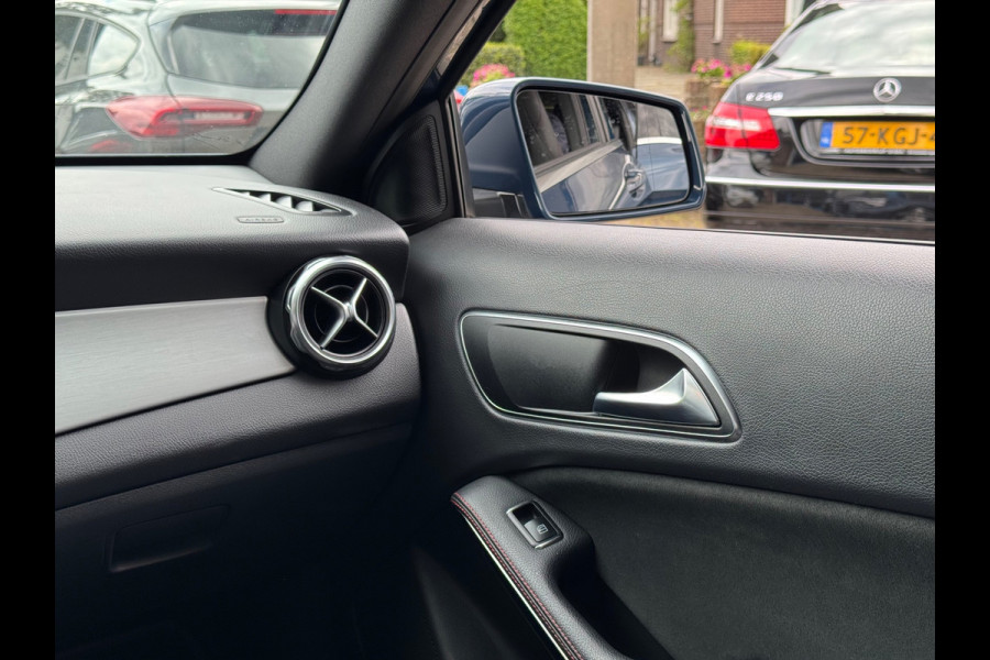 Mercedes-Benz GLA 180 AMG Limited 2019 AUT NAVI CLIO