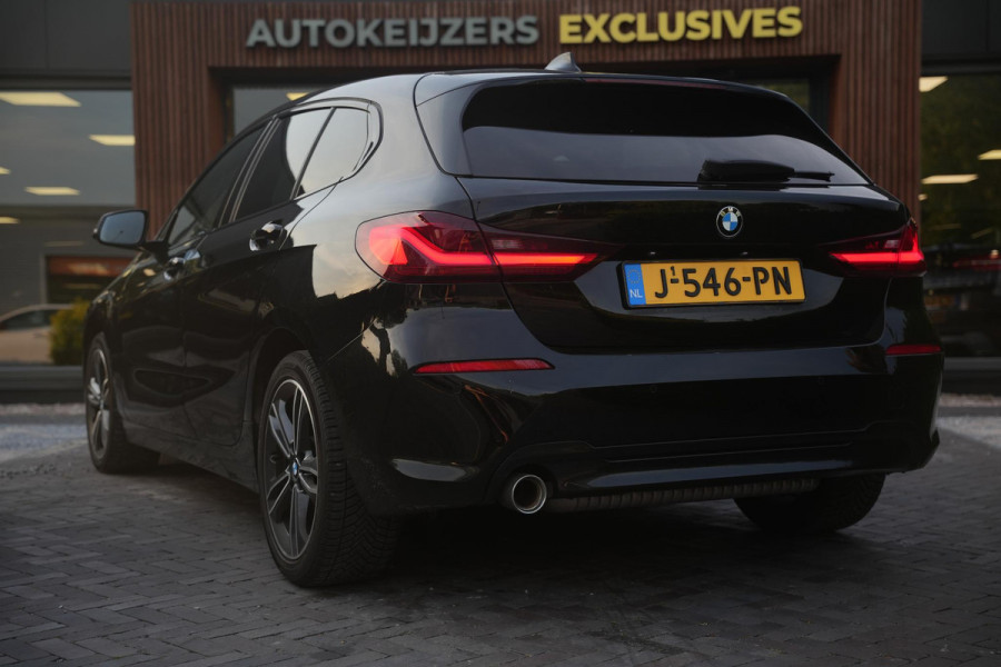BMW 1-serie 118i Executive Edition Sport stoel stuur verwarming Led