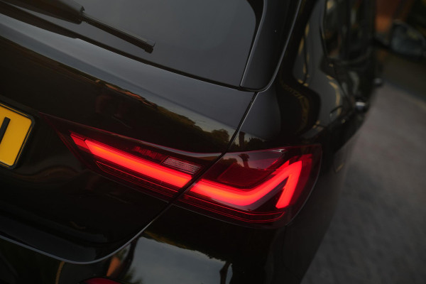 BMW 1-serie 118i Executive Edition Sport stoel stuur verwarming Led