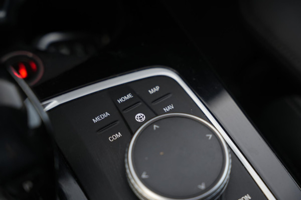 BMW 1-serie 118i Executive Edition Sport stoel stuur verwarming Led