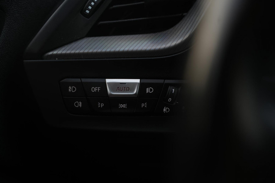 BMW 1-serie 118i Executive Edition Sport stoel stuur verwarming Led