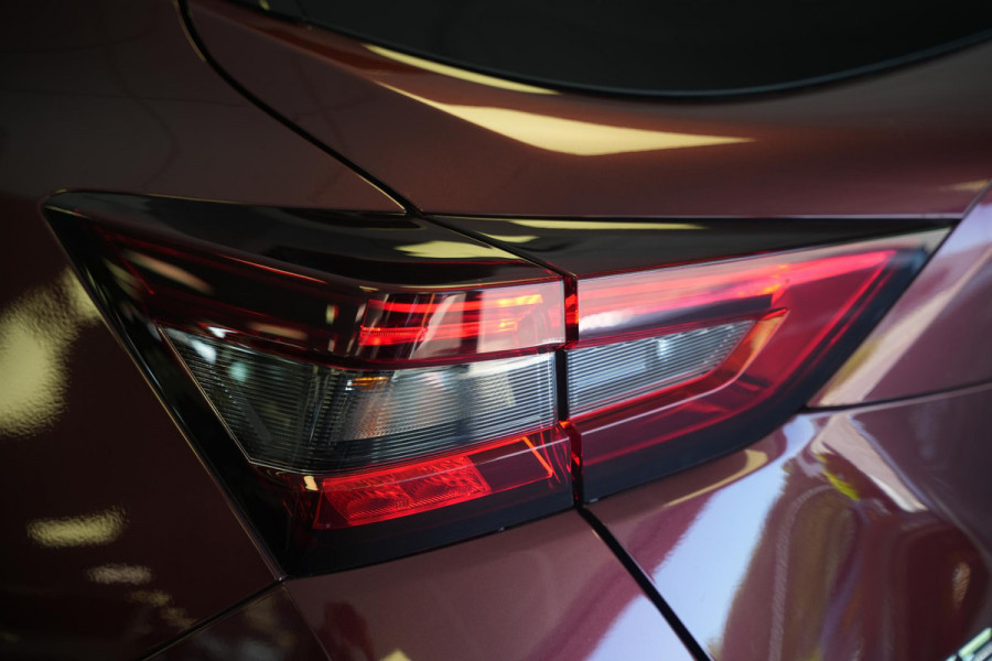 Nissan Juke 1.0 DIG-T N-Connecta Automaat | Camera | CarPlay | Cruise | LED | Dealeronderhouden