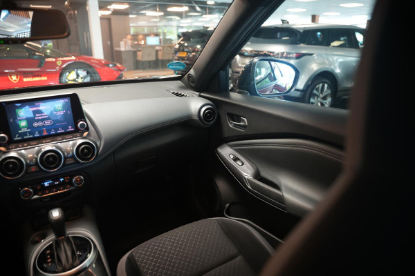 Nissan Juke 1.0 DIG-T N-Connecta Automaat | Camera | CarPlay | Cruise | LED | Dealeronderhouden