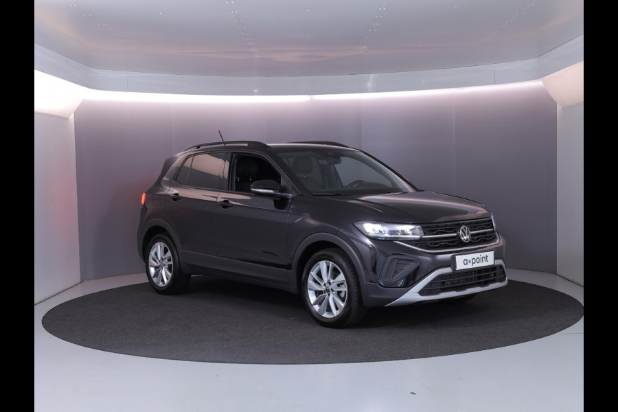 Volkswagen T-Cross 1.0 TSI Life Edition GOAL 116 pk Automaat (DSG) | Navigatie | Trekhaak (afneembaar) | Parkeersensoren (Park assist) | Autom. airco | Stoelverwarming |