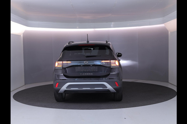 Volkswagen T-Cross 1.0 TSI Life Edition GOAL 116 pk Automaat (DSG) | Navigatie | Trekhaak (afneembaar) | Parkeersensoren (Park assist) | Autom. airco | Stoelverwarming |