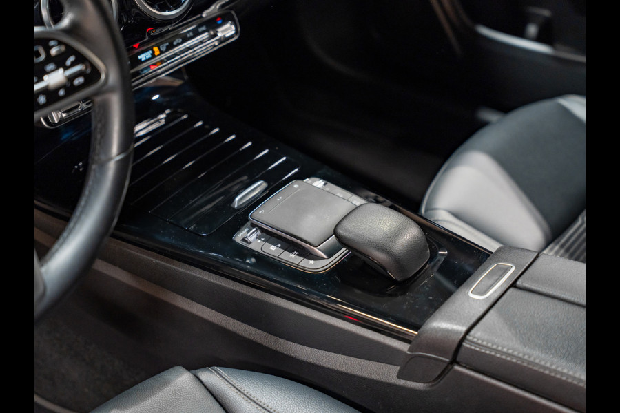 Mercedes-Benz CLA-Klasse Shooting Brake 180 Luxury Line, Navi, Camera, Cruise, Clima, Multistuur, Bluetooth/Tel, Voll Onderhoud