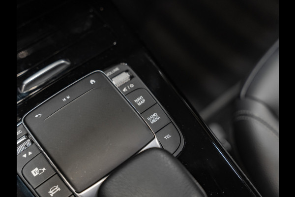 Mercedes-Benz CLA-Klasse Shooting Brake 180 Luxury Line, Navi, Camera, Cruise, Clima, Multistuur, Bluetooth/Tel, Voll Onderhoud