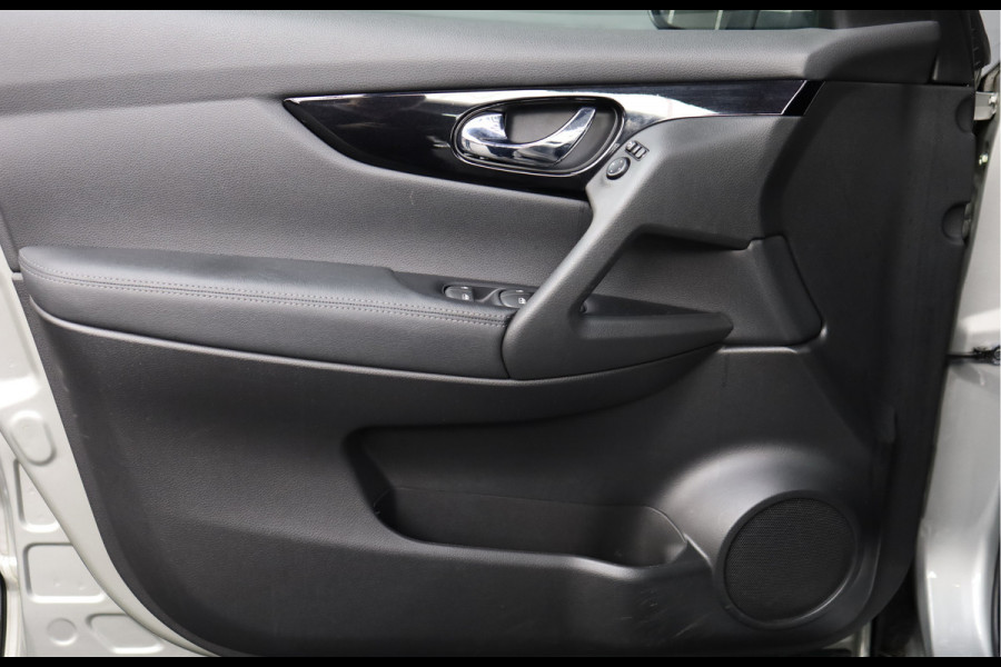 Nissan QASHQAI 1.3 DIG-T N-Motion | PANORAMADAK | TREKHAAK | LED | 360 CAMERA | 140PK | LMV |