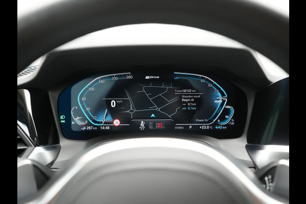 BMW 3 Serie Touring 330e Sport Line PHEV 293pk Dealer O.H. DRAVITGRAU | Trekhaak Af Fabriek | Adaptive Cruise | 360 Camera | Lederen Sportstoelen Memory & Verwarmd | Sfeerverlichting | Stuur Verwarmd | Apple Carplay | Navigatie | DAB | Plug In Hybrid |