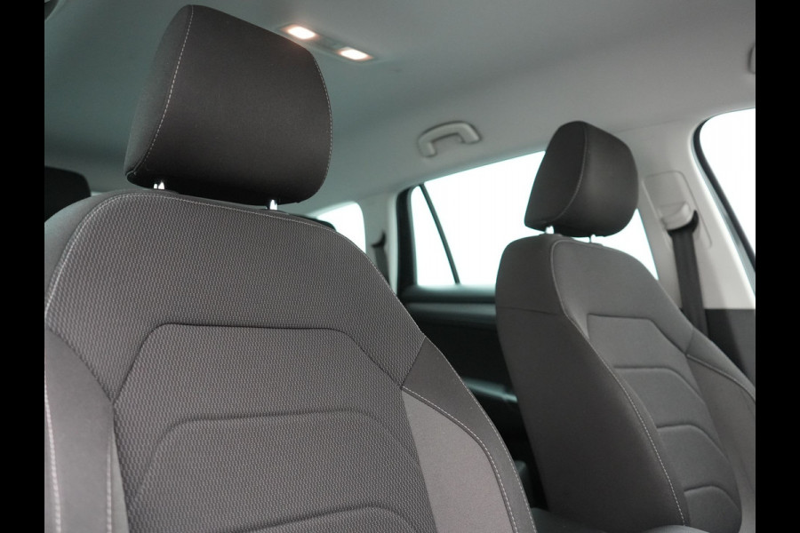 Škoda Kodiaq 1.5 TSI Business Edition 150pk DSG | Trekhaak | Camera | Keyless Entry | Apple Carplay | LED Koplampen | DAB | Cruise Control |