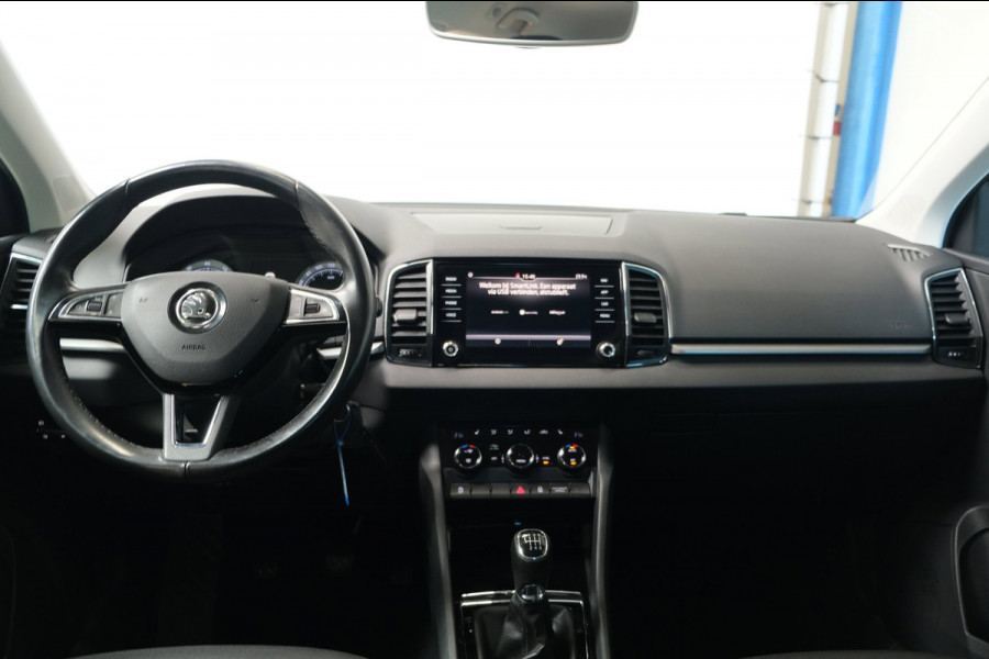 Škoda Karoq 1.0 TSI Style - Airco, Cruise, Navi, PDC, Carplay, Trekhaak.