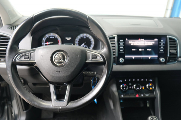 Škoda Karoq 1.0 TSI Style - Airco, Cruise, Navi, PDC, Carplay, Trekhaak.