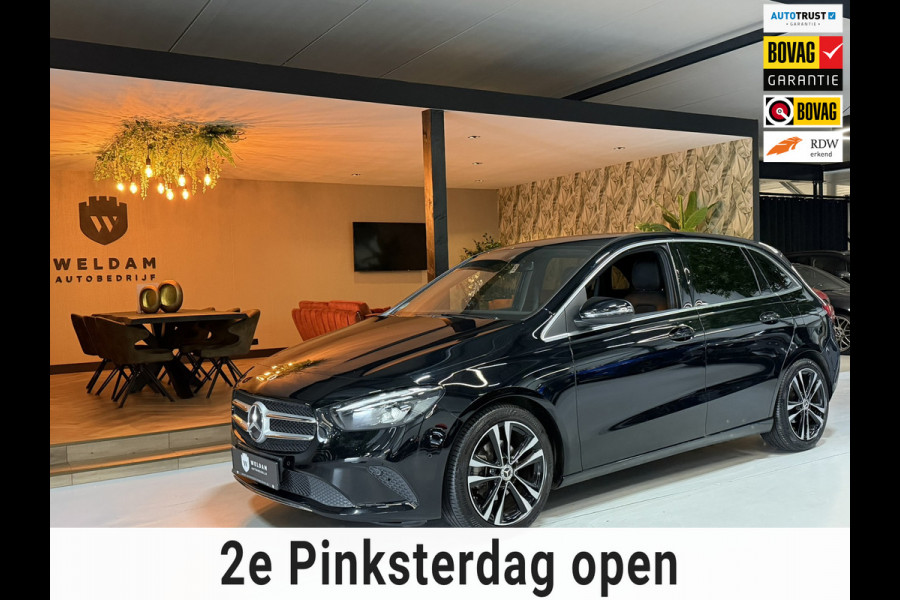 Mercedes-Benz B-Klasse 180 Business Solution AMG | CarPlay | Camera | Cruise | LED | Stoelverwarming | PDC | Dealer onderhouden