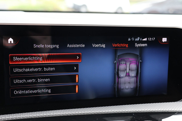 Mercedes-Benz A-Klasse A 180 d AMG pakket | Panorama dak | Burmester | Widescreen | Apple Carplay | Sfeerverlichting | Stoelverwarming | Alcantara | 360 PDC | Volledig onderhouden | Nieuwe Distributieriem