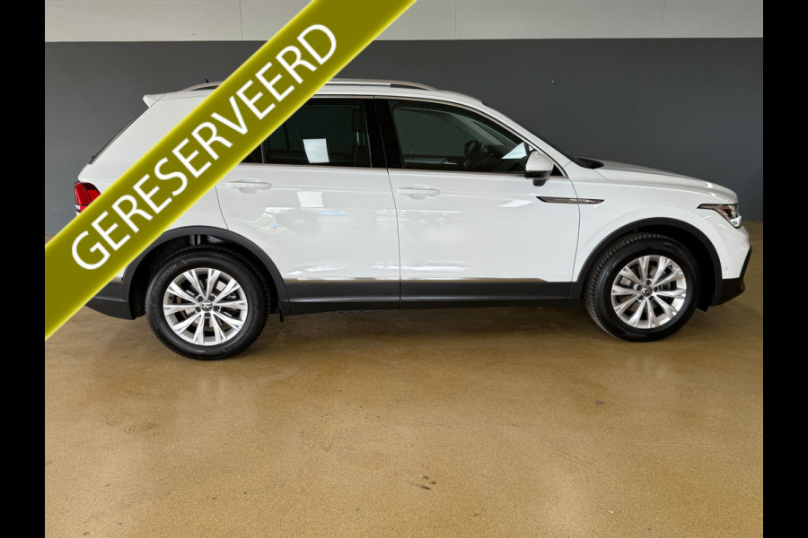 Volkswagen Tiguan 1.5 TSI Life Business | Camera | Massage