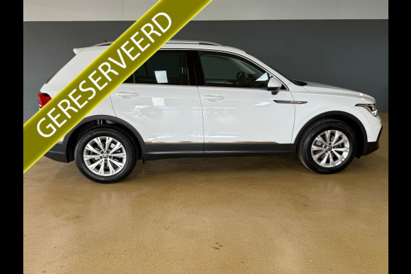 Volkswagen Tiguan 1.5 TSI Life Business | Camera | Massage