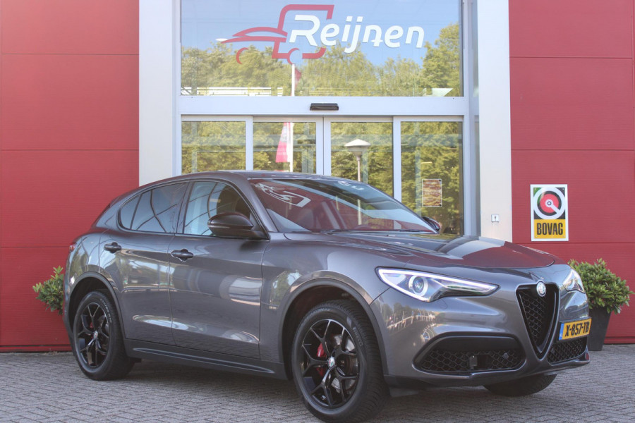 Alfa Romeo Stelvio 2.0 T 280PK Q4 AWD B-Tech | DRIVER ASSISTENCE PACK2: | ACHTERUITRIJCAMERA | PARKEERSENSOREN VOOR / ACHTER | DODEHOEKDETECTIE | DIMMENDE BINNENSPIEGEL | CONVENIENCE PACK: | KEYLESS ENTRY / START | WARMTE WERENDE VOORRUIT | ELEKTRSICHE STOELVERSTELLING MET GEHEUGEN | ELEKTRISCH VERWARMEDE VOORSTOELEN | ELEKTRISCH VERWARMBAAR STUURWIEL | LEDEREN BEKLEDING | RODE REMKLAUWEN | 19"INCH LICHTMETALEN VELGEN | BI-XENON KOPLAMPEN MET SPROEIINSTALATIE | ELEKTRISCHE ACHTERKLEP | NAVIGATIE | DAB+ RADIO | ADAPTIVE CRUISE CONTROL |