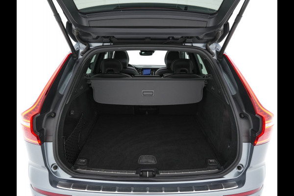 Volvo XC60 2.0 B5 R-Design Business Pro (INCL-BTW) Aut. *PANO | LEATHER | MEMORY-PACK | HEATED-SPORTSEATS | CAMERA | NAVI-FULLMAP | SHIFTPADDLES | PRIVACY-GLASS | AIRSUSPENSION | ECC | PDC | CRUISE | 19''ALU