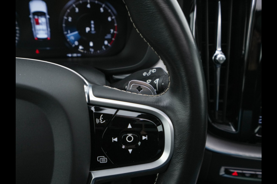 Volvo XC60 2.0 B5 R-Design Business Pro (INCL-BTW) Aut. *PANO | LEATHER | MEMORY-PACK | HEATED-SPORTSEATS | CAMERA | NAVI-FULLMAP | SHIFTPADDLES | PRIVACY-GLASS | AIRSUSPENSION | ECC | PDC | CRUISE | 19''ALU