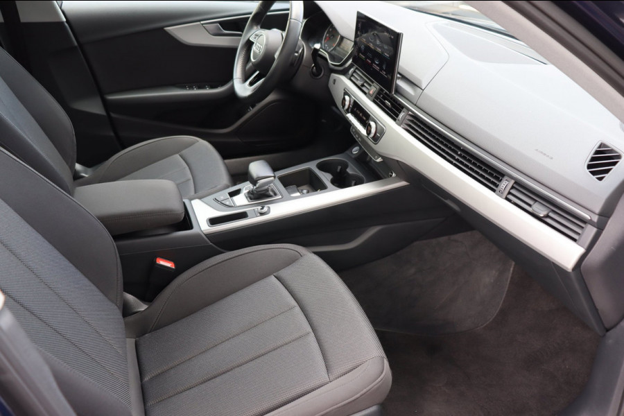 Audi A4 Limousine 35 TFSI Pro Line org.NL Carplay