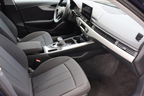 Audi A4 Limousine 35 TFSI Pro Line org.NL Carplay