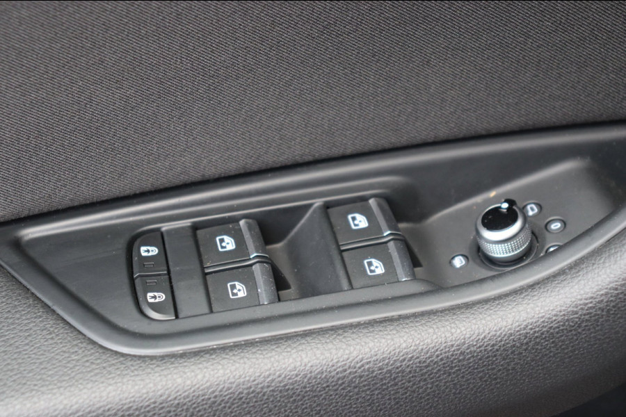 Audi A4 Limousine 35 TFSI Pro Line org.NL Carplay