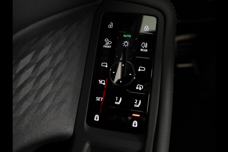 Audi A6 Avant S edition e-hybrid 299 pk | Techniekpakket plus | MMi experience pro | Elektrische stoelen | Privacy glas |