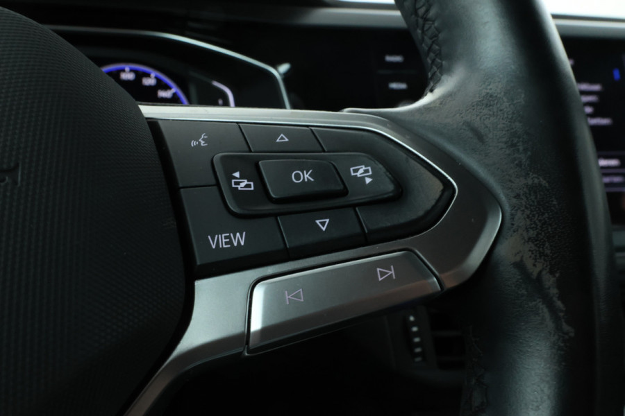 Volkswagen Taigo 1.0 TSI R-Line Business Automaat, Virtual cockpit, climate,