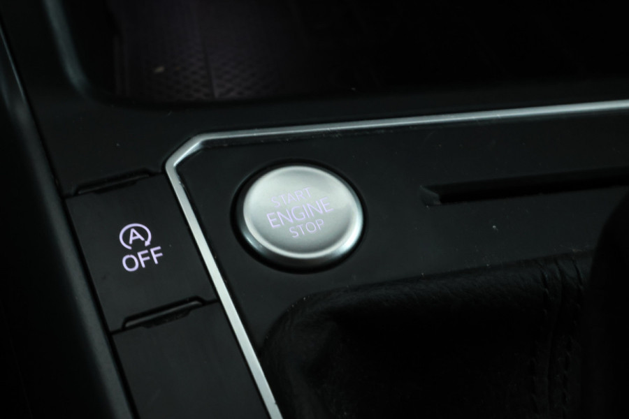 Volkswagen Taigo 1.0 TSI R-Line Business Automaat, Virtual cockpit, climate,