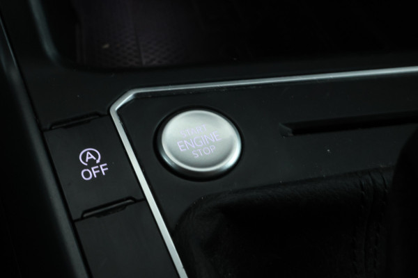 Volkswagen Taigo 1.0 TSI R-Line Business Automaat, Virtual cockpit, climate,