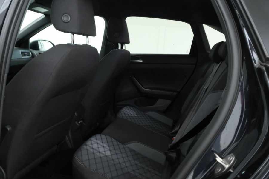 Volkswagen Taigo 1.0 TSI R-Line Business Automaat, Virtual cockpit, climate,