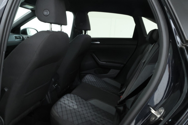 Volkswagen Taigo 1.0 TSI R-Line Business Automaat, Virtual cockpit, climate,