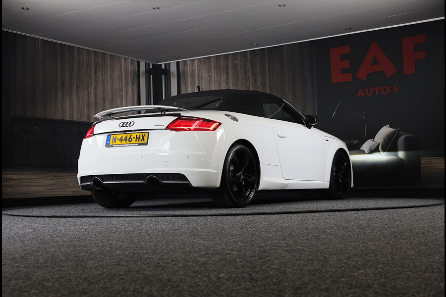 Audi TT Roadster 2.0 TFSI Quattro S Line / 230 PK / Virtual Cockpit / AUT / Navi / Camera / Ecc / Elek Pakket / Led / Pdc / 19 Inc