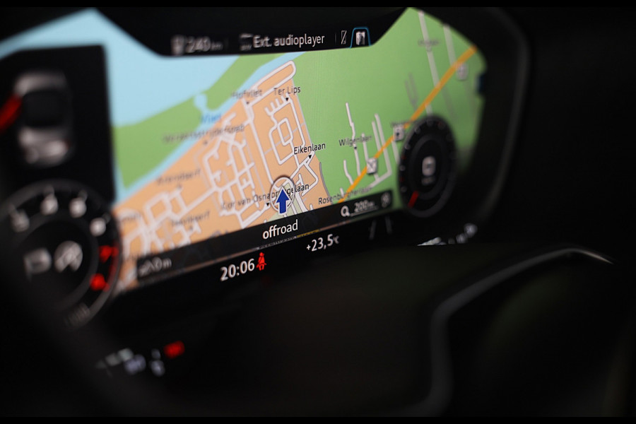 Audi TT Roadster 2.0 TFSI Quattro S Line / 230 PK / Virtual Cockpit / AUT / Navi / Camera / Ecc / Elek Pakket / Led / Pdc / 19 Inc