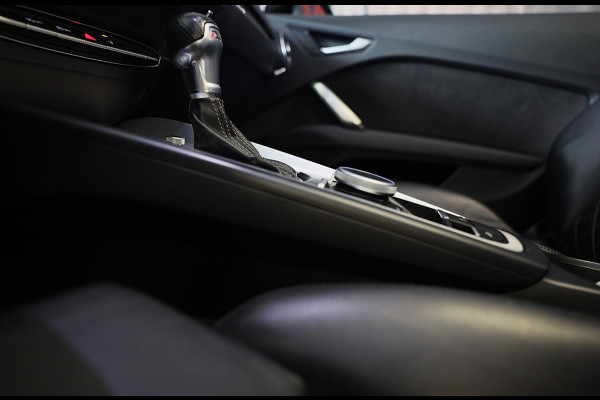 Audi TT Roadster 2.0 TFSI Quattro S Line / 230 PK / Virtual Cockpit / AUT / Navi / Camera / Ecc / Elek Pakket / Led / Pdc / 19 Inc