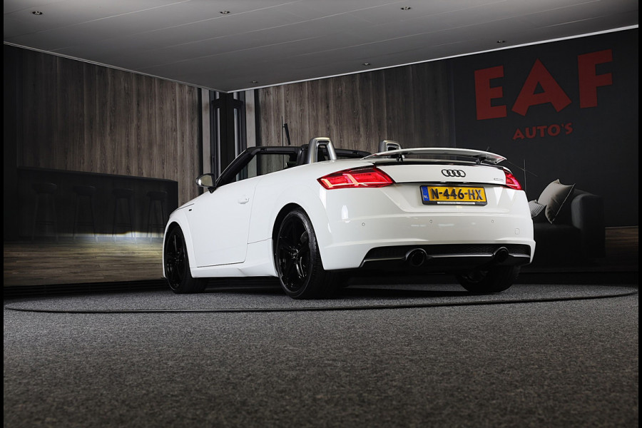 Audi TT Roadster 2.0 TFSI Quattro S Line / 230 PK / Virtual Cockpit / AUT / Navi / Camera / Ecc / Elek Pakket / Led / Pdc / 19 Inc