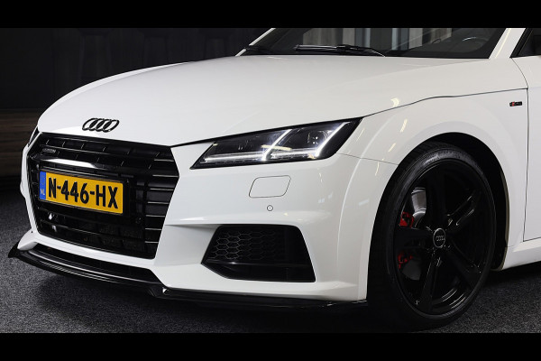 Audi TT Roadster 2.0 TFSI Quattro S Line / 230 PK / Virtual Cockpit / AUT / Navi / Camera / Ecc / Elek Pakket / Led / Pdc / 19 Inc