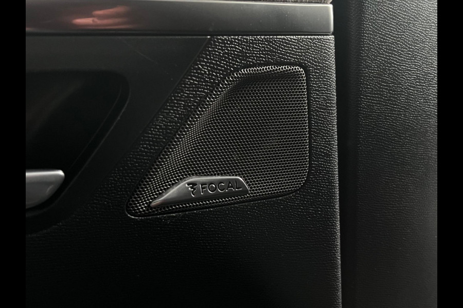 Peugeot 3008 1.6 HYbrid 225 GT | Plug-in Hybrid | Focal Audio | Rijklaar geleverd incl 12 maanden BOVAG garantie!