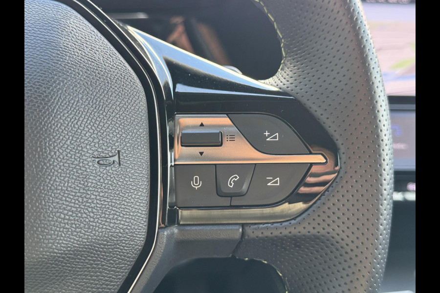 Peugeot 308 1.6 Plug-in Hybrid 225 GT | Massage | Stoelverw. | Rijklaar geleverd incl 12 maanden BOVAG garantie!