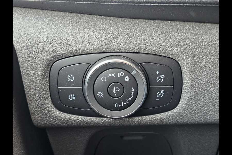 Ford Transit Custom 320 2.0 TDCI L2H1 Limited DC | 170pk Automaat | Dubbele Cabine | Trekkhaak | Dubbele Schuifdeur | Camare | Stoelverwarming