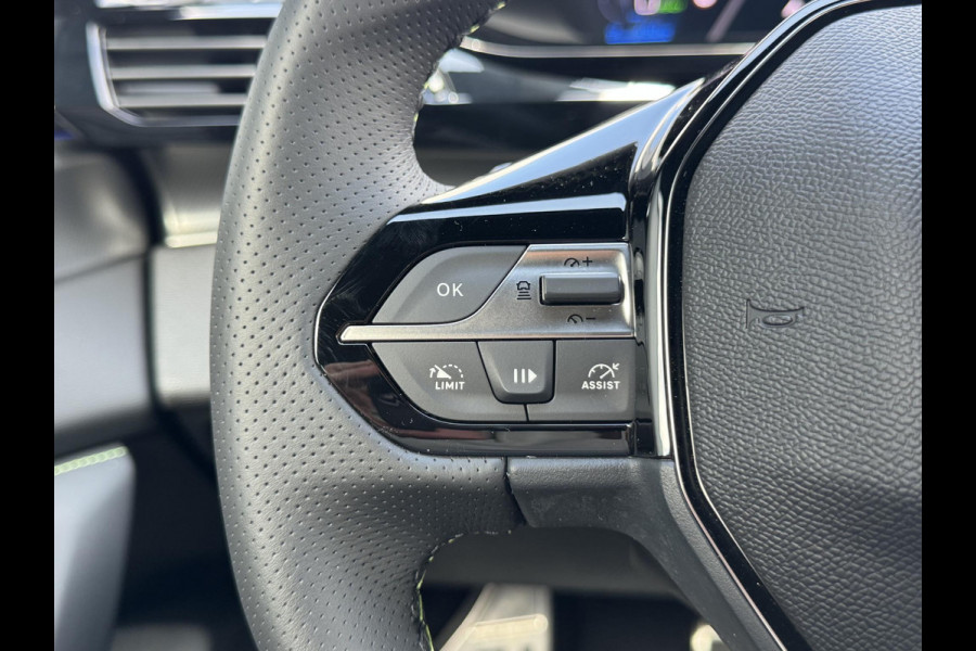 Peugeot e-408 GT Avantage 58 kWh | Warmtepomp | Pano | Massage | Stoelverw | 360 camera