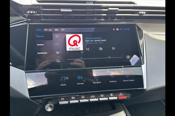 Peugeot e-408 GT Avantage 58 kWh | Warmtepomp | Pano | Massage | Stoelverw | 360 camera