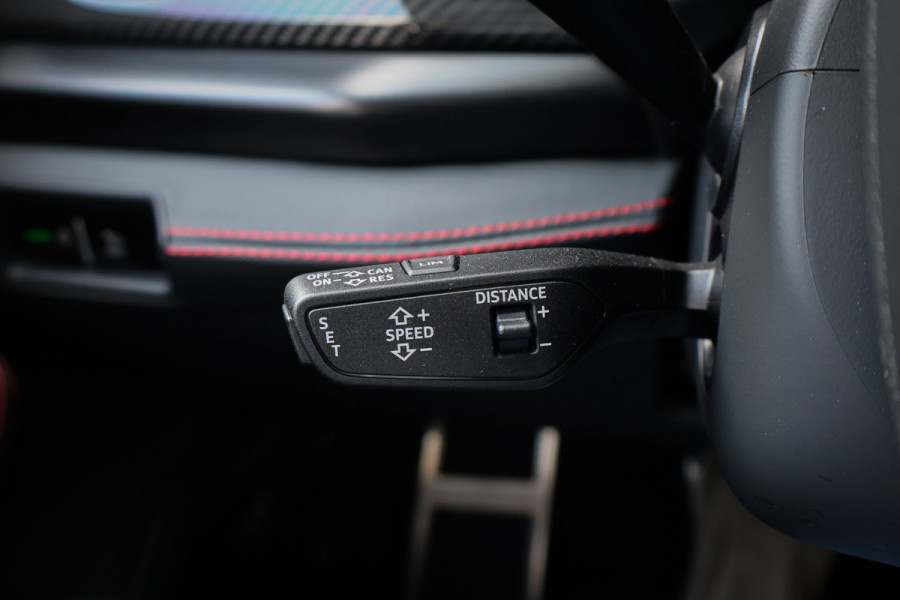 Lamborghini Urus 4.0 V8 Hybrid SE | ACC | MASSAGE | STOELVERWARMING & VERKOELING | B&O 3D | TREKHAAK | HEAD UP | 360 CAMERA |