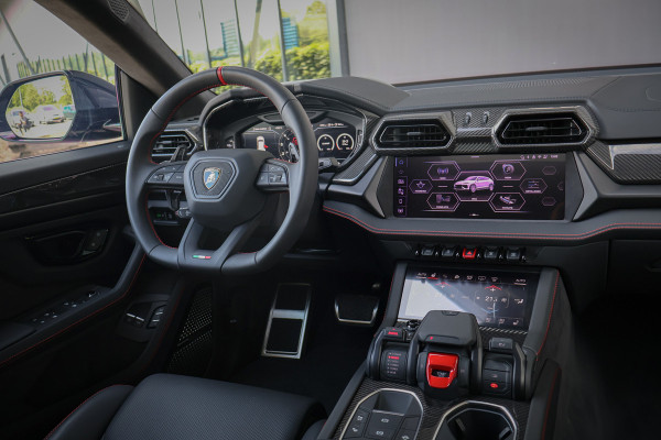 Lamborghini Urus 4.0 V8 Hybrid SE | ACC | MASSAGE | STOELVERWARMING & VERKOELING | B&O 3D | TREKHAAK | HEAD UP | 360 CAMERA |