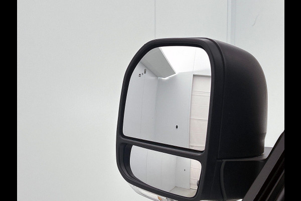 Ford Transit Custom 280 2.0 TDCI L1H1 Trend Navi Cruise Camera Parkeersensoren Trekhaak
