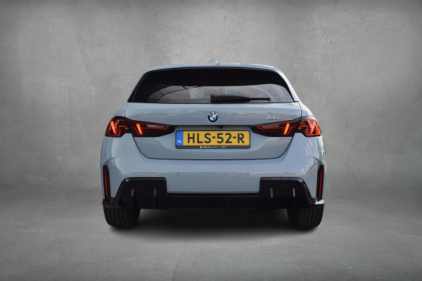 BMW 1-serie 120 | M-Sport | Sportstoelen | CarPlay | Stoelverwarming