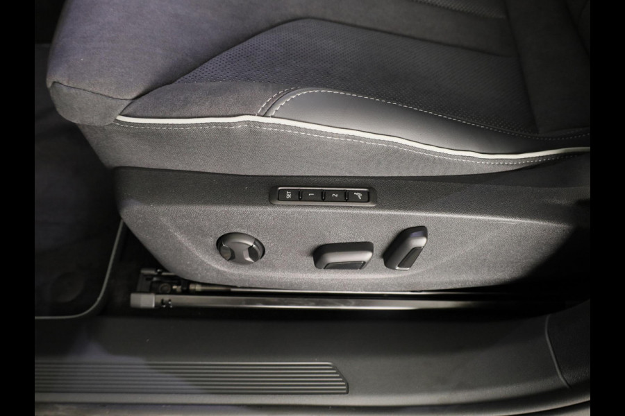 Škoda Enyaq 85 Sportline 286pk | Panoramadak | 20 inch | Sportstoelen | Adaptive Cruise | Blind Spot