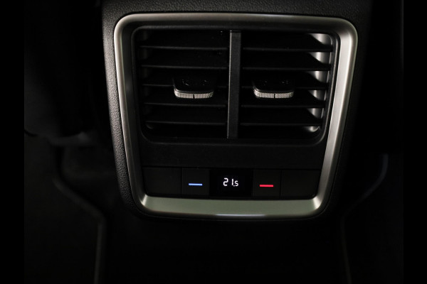 Škoda Enyaq 85 Sportline 286pk | Panoramadak | 20 inch | Sportstoelen | Adaptive Cruise | Blind Spot