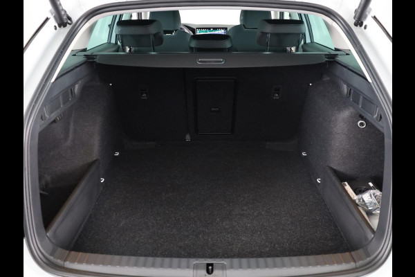 Škoda Octavia Combi Business Edition Plus m-HEV 1.5 TSI 115 pk 7 versn. DSG | Winter pakket | Lichtmetalen velgen 18 inch Lerna Antraciet