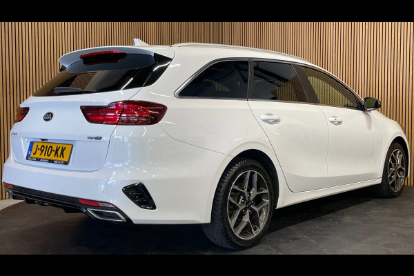 Kia Ceed Sportswagon 1.4 T-GDi GT-Line|141PK|AUTOMAAT|AFN.TREKHAAK|ACC|PANO|DIGITAL COCKPIT|CARPLAY|CAMERA|STOEL+STUURVERW|NAP|NL|